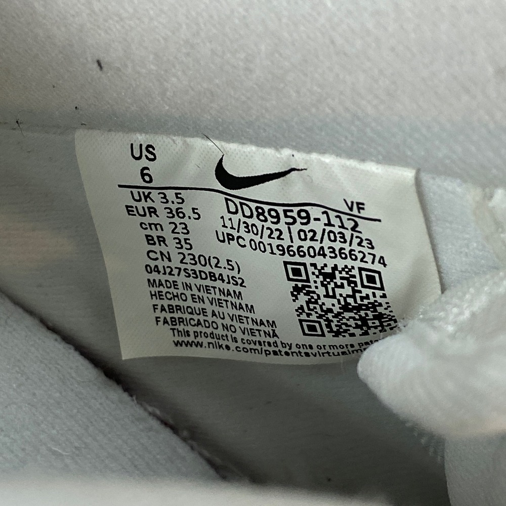 Nike Air Force 1 Low White Action Green Womens Size 6 Sneakers - Picture 2 of 13